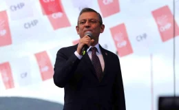 CHP Genel Başkanı Özgür Özel, Dikili’de Halk Buluşması Düzenledi