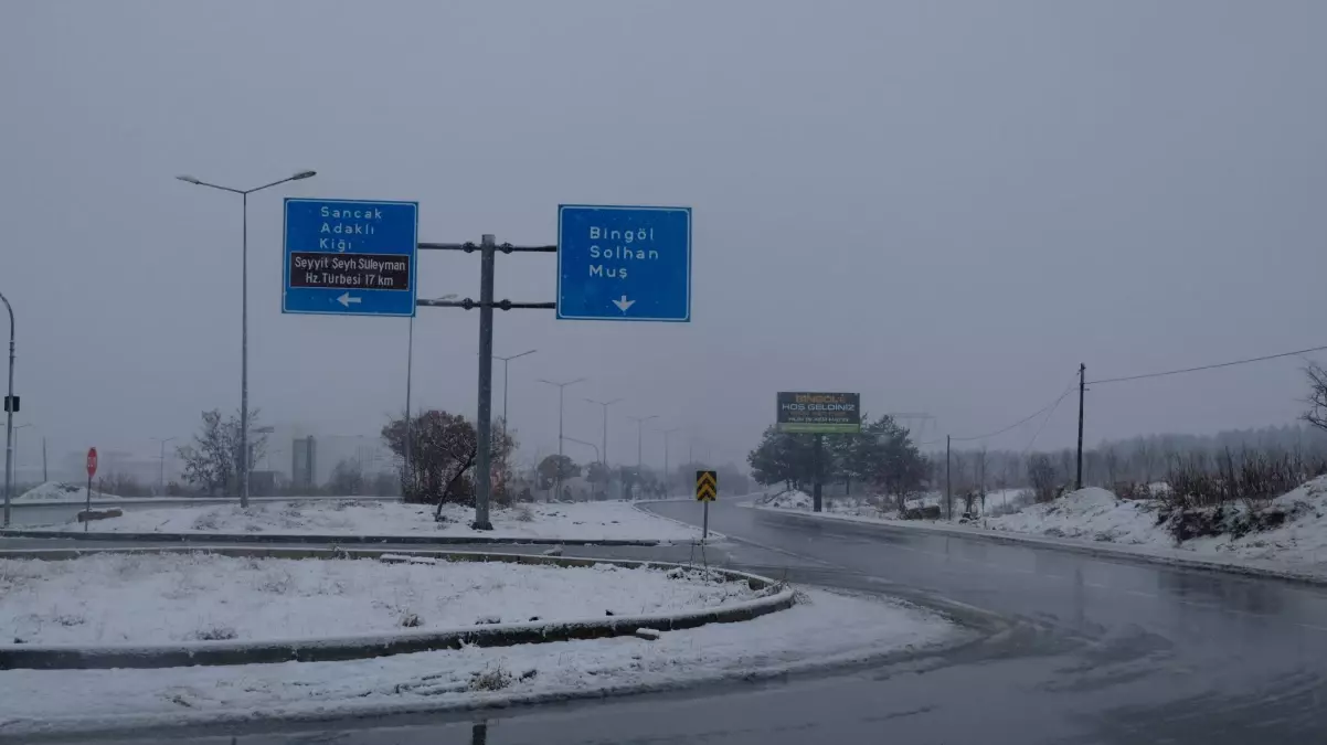 Bingöl’de Kar Yağışı Nedeniyle Eğitime Ara Verildi