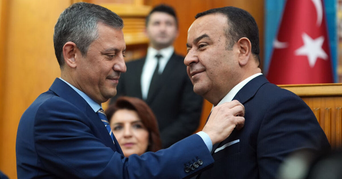 Eski İYİ Partili Beker CHP’ye katıldı